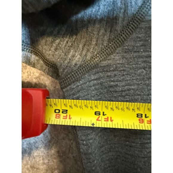 Lululemon Mens Large Gray Short Sleeve Striped Polo - Picture 6 of 7